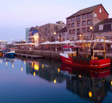 Romantic Date Night Ideas in Plymouth