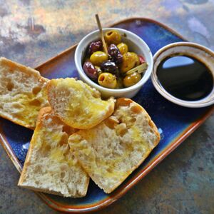 Bread and olives.jpg